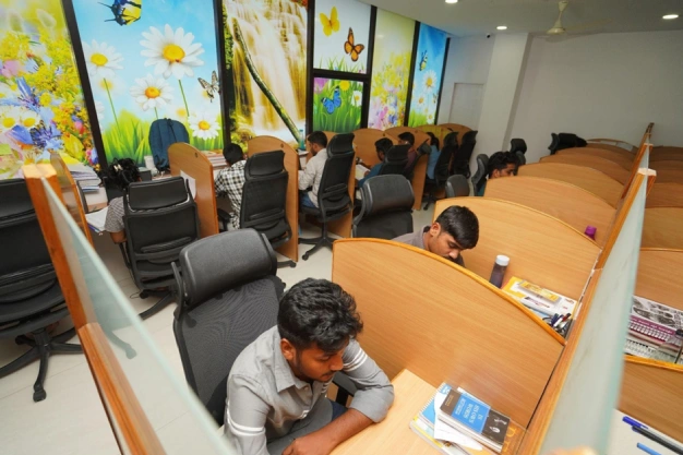 Why the Study Hall Industry is India’s Next Big Franchise Opportunity